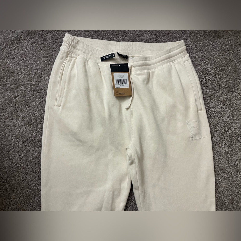 THE NORTH FACE Women’s Garment Dye Joggers Gardenia White size L & XL - Picture 2 of 5